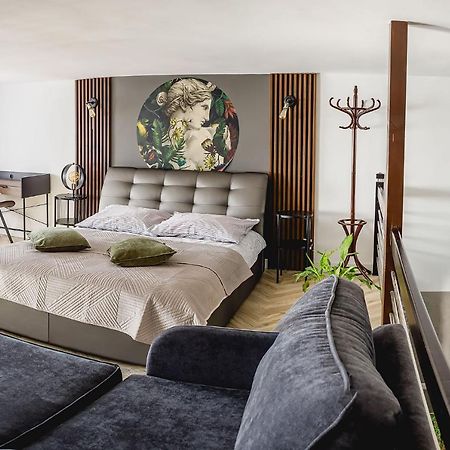 Apartament Dwupoziomowy Venus تشينستوخوفا المظهر الخارجي الصورة